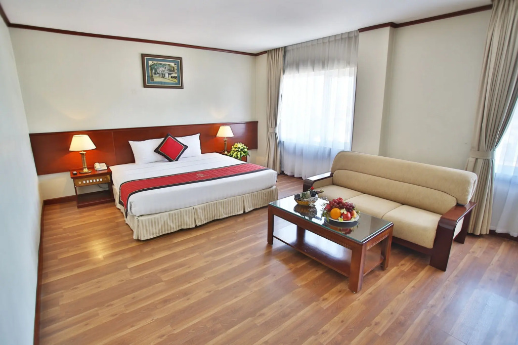 Sunny 3 Hotel