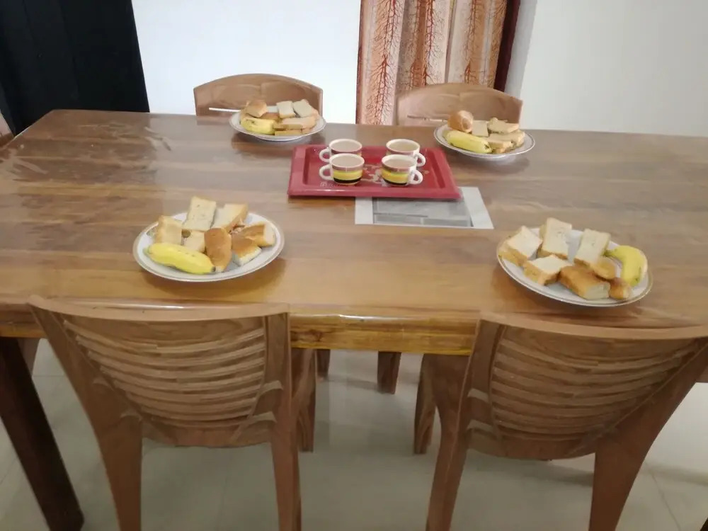 20 House Arugam