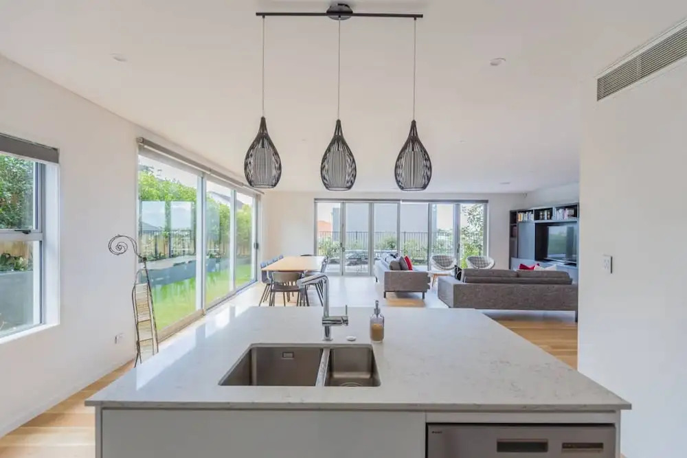Spacious High-Spec Luxury Home with Garage