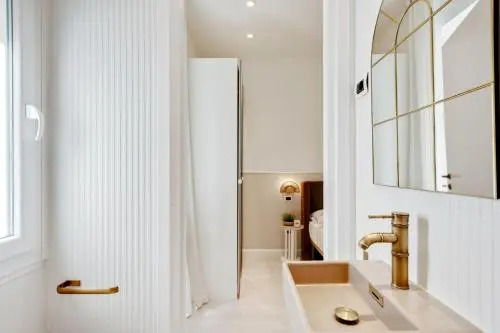 Easylife - Milano - Gregorio 17 - Porta Venezia