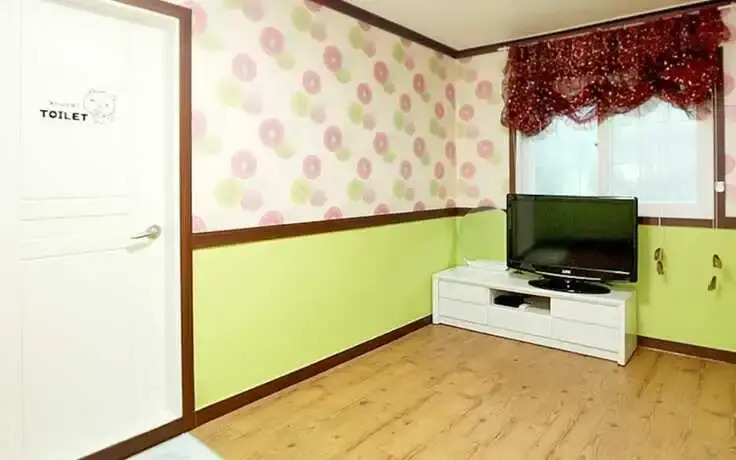 Taean Healing House Pension