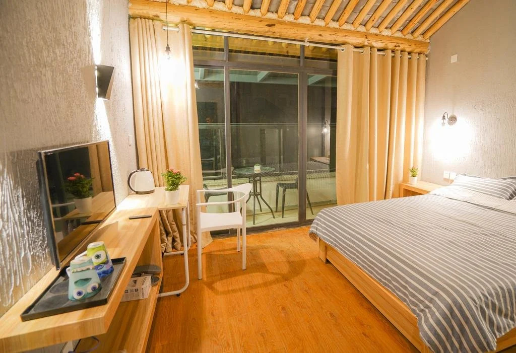 Dali Ancient Town Monster B&B