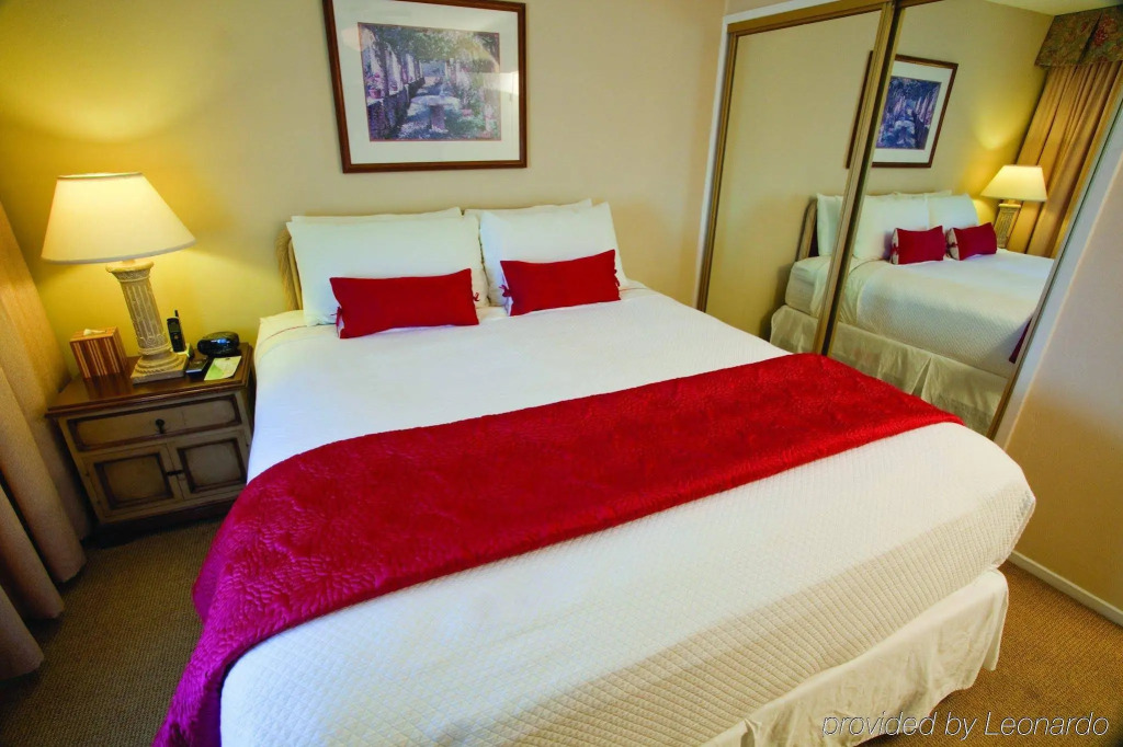 The Suites at Fishermans Wharf