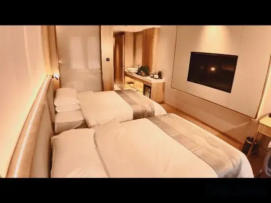 Jiuquan Yunruixiang Hotel