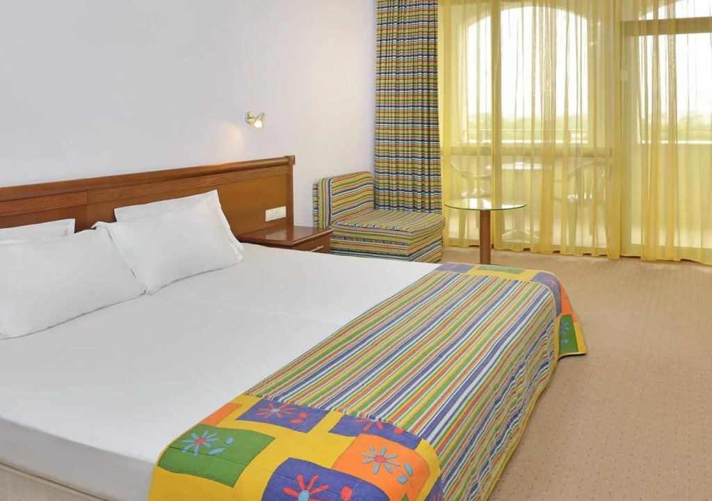 SOL by Meliá Nessebar Mare All Inclusive