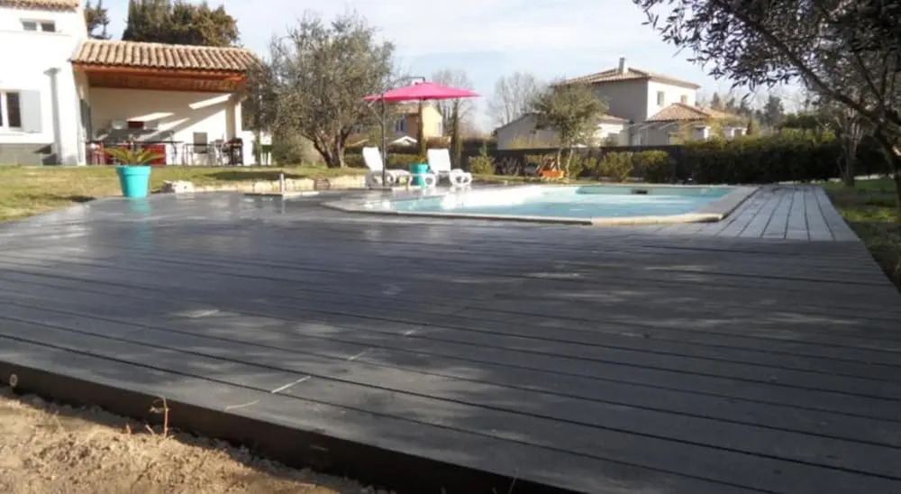 Apartment With 3 Bedrooms in Noves, With Wonderful Mountain View, Shared Pool, Enclosed Garden
