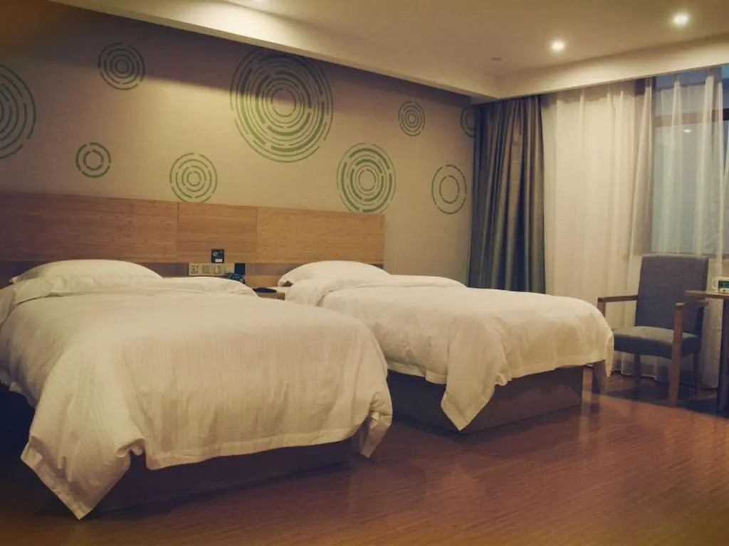 GreenTree Inn Shaoxing Binhai New City Dongsen Commercial Square Hotel