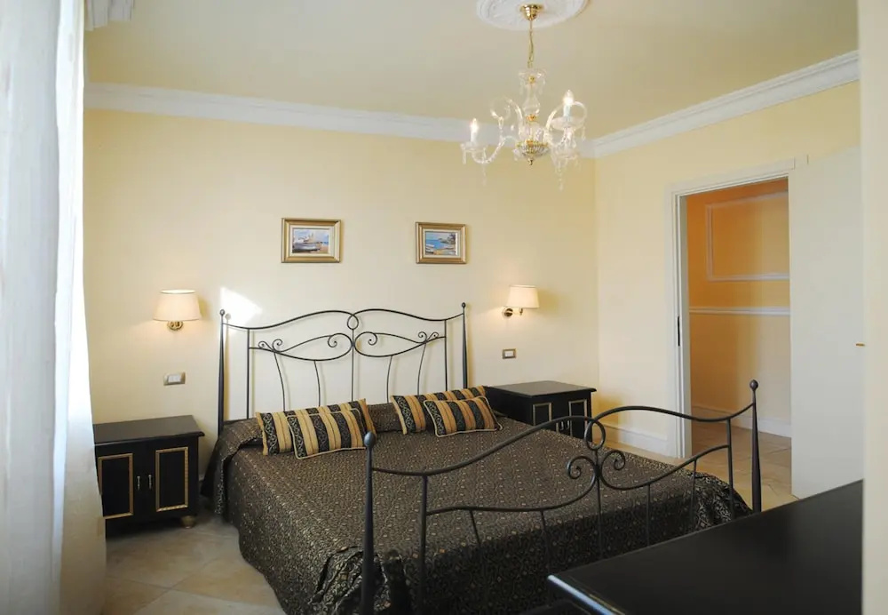 Villa with 5 Bedrooms in Montelabbate, with Wonderful Sea View, Private Pool, Enclosed Garden - 13 Km From the Beach
