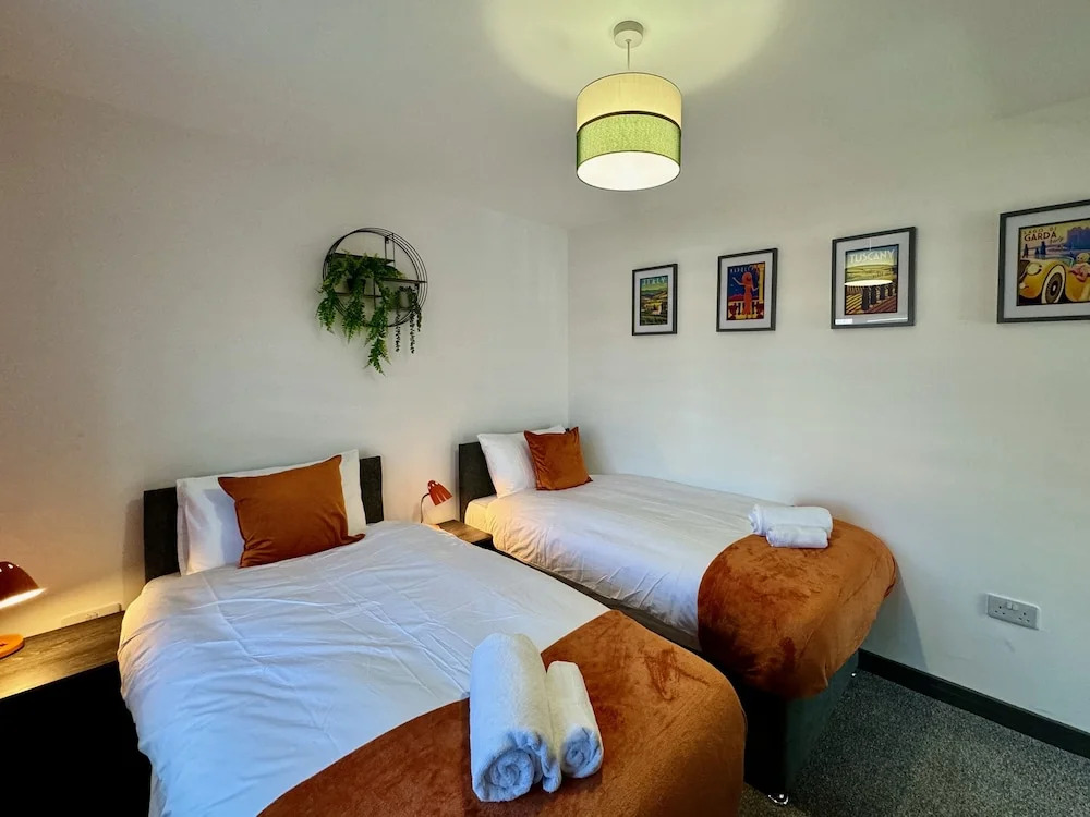 Sandringham House Serene Escape Cottage