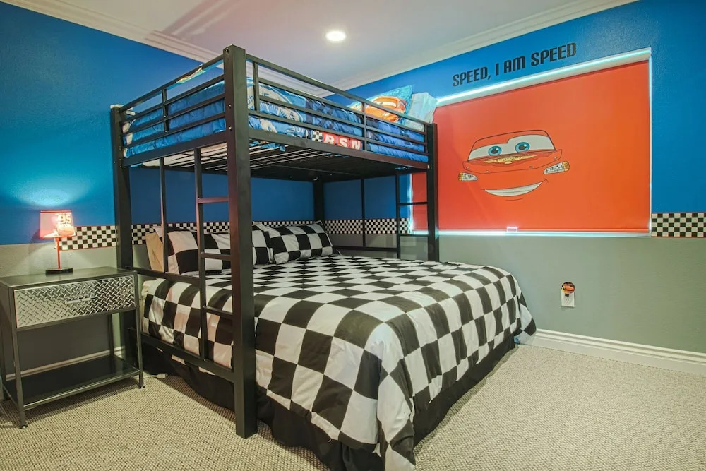 Pirate's Lair - 7 Br Home