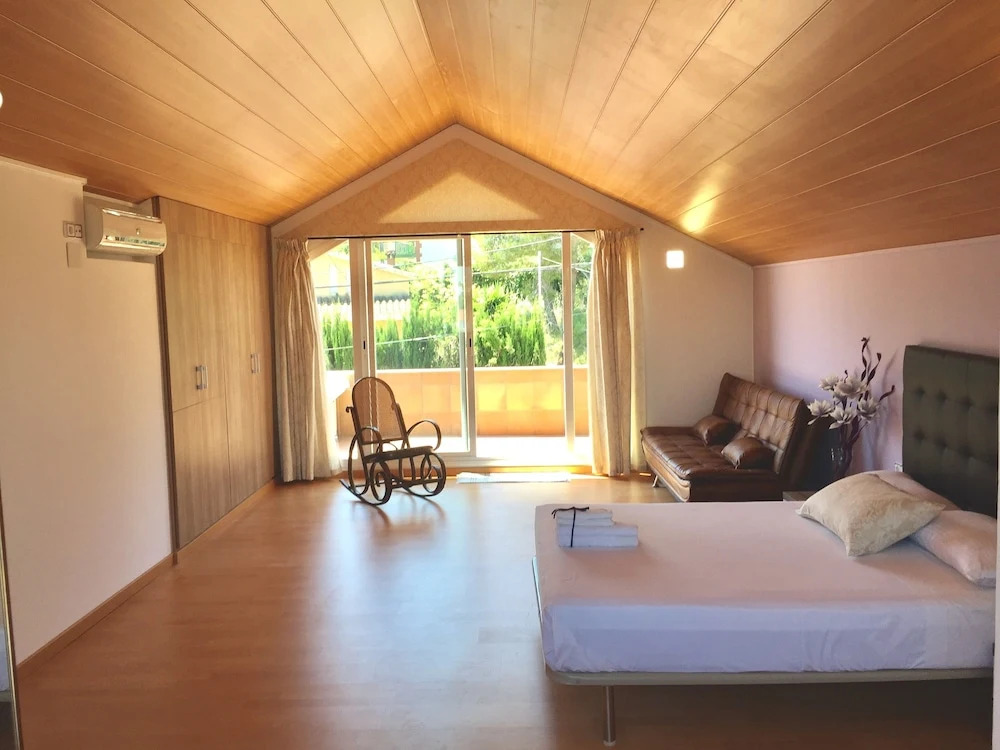 California House Canyelles