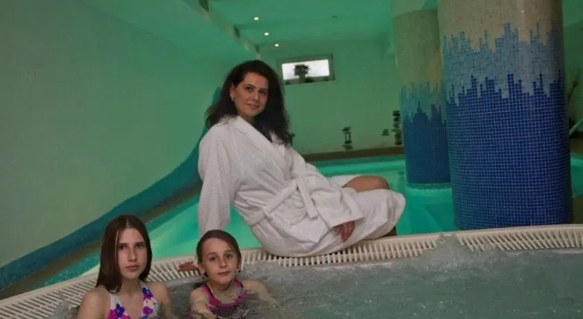 Hotel Plejsy