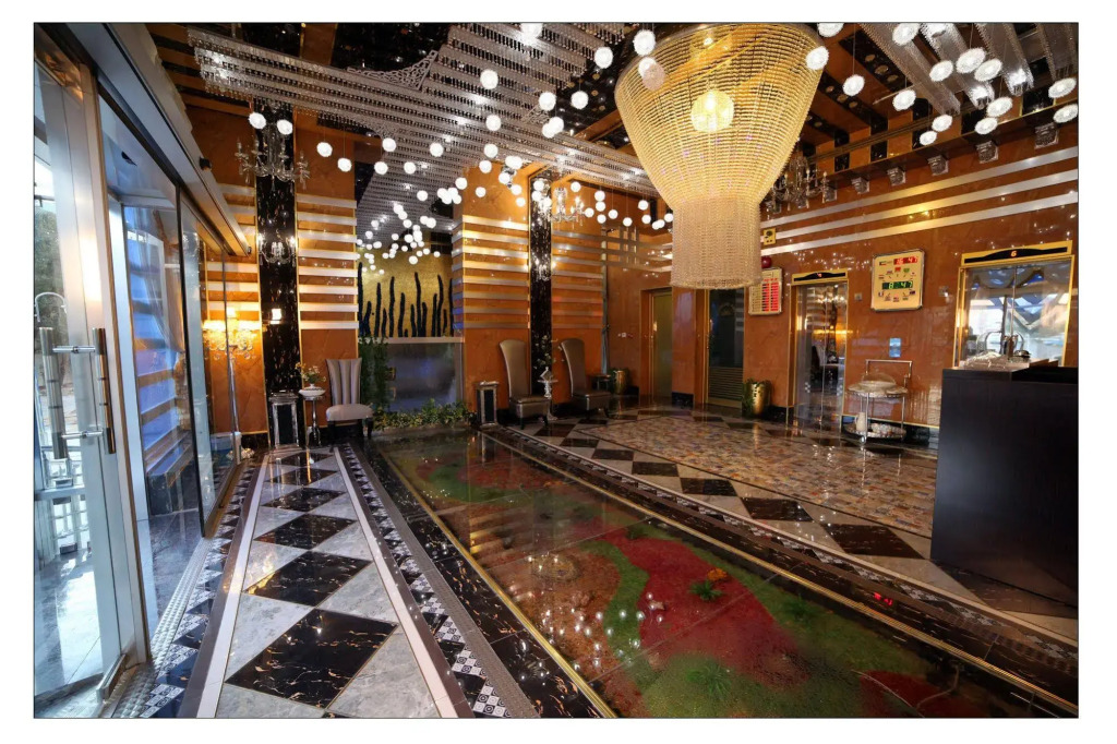 Roomi Suites Hotel