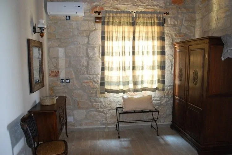Kavos Psarou Villas