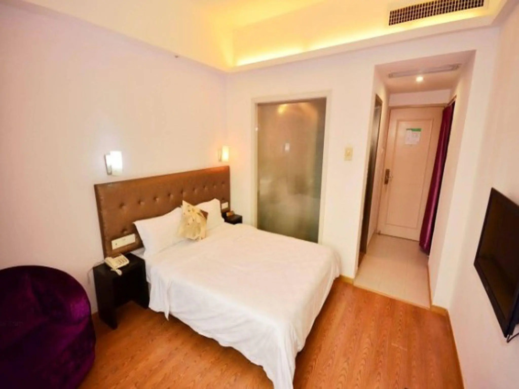 New World Hotel