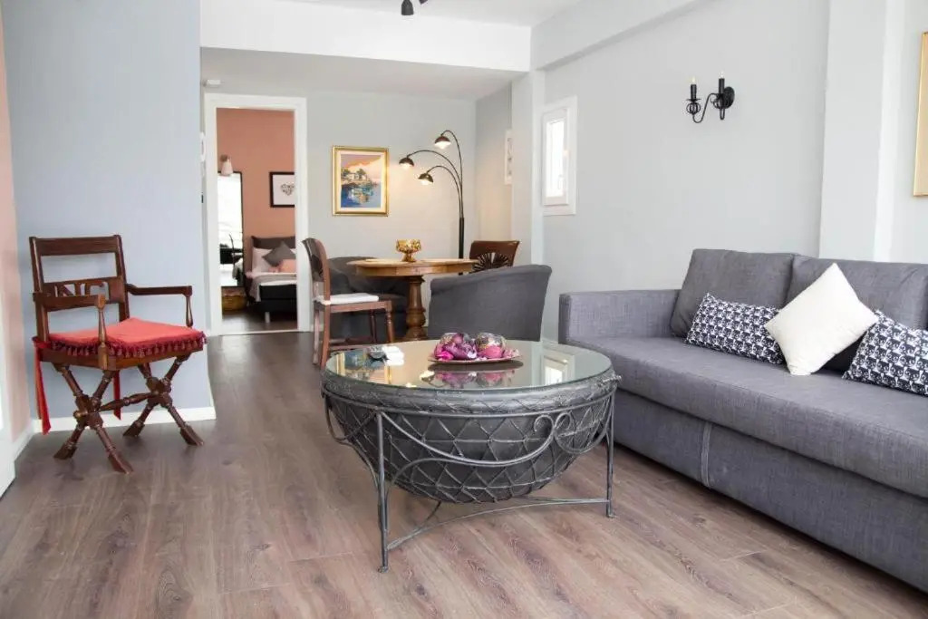 Port View Suites 2