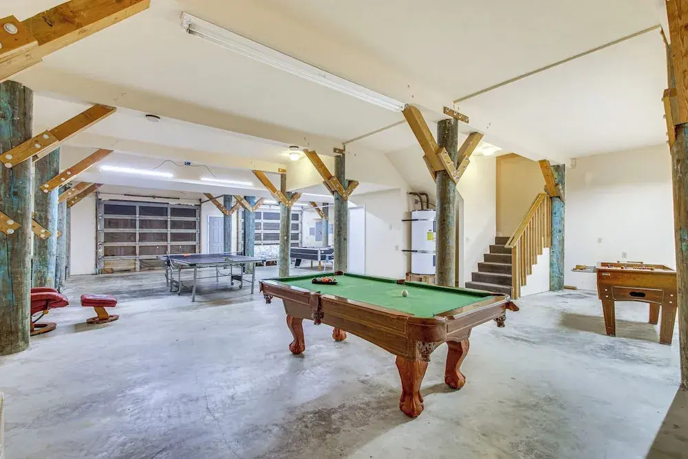 'oceanfront Castle' w/ Hot Tub & Game Room