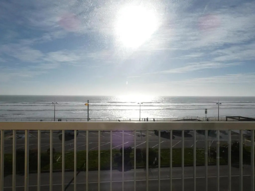 Appartement Saint-Jean-de-Monts, 3 pièces, 6 personnes - FR-1-323-85