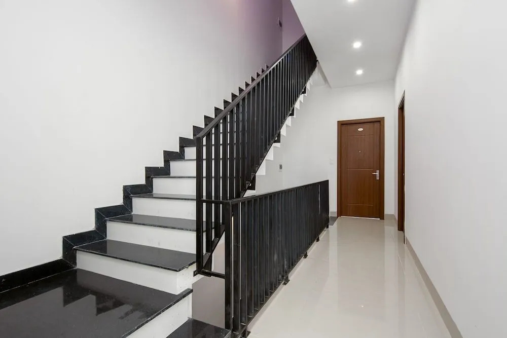Oyo 330 Noir Hotel And Apartment