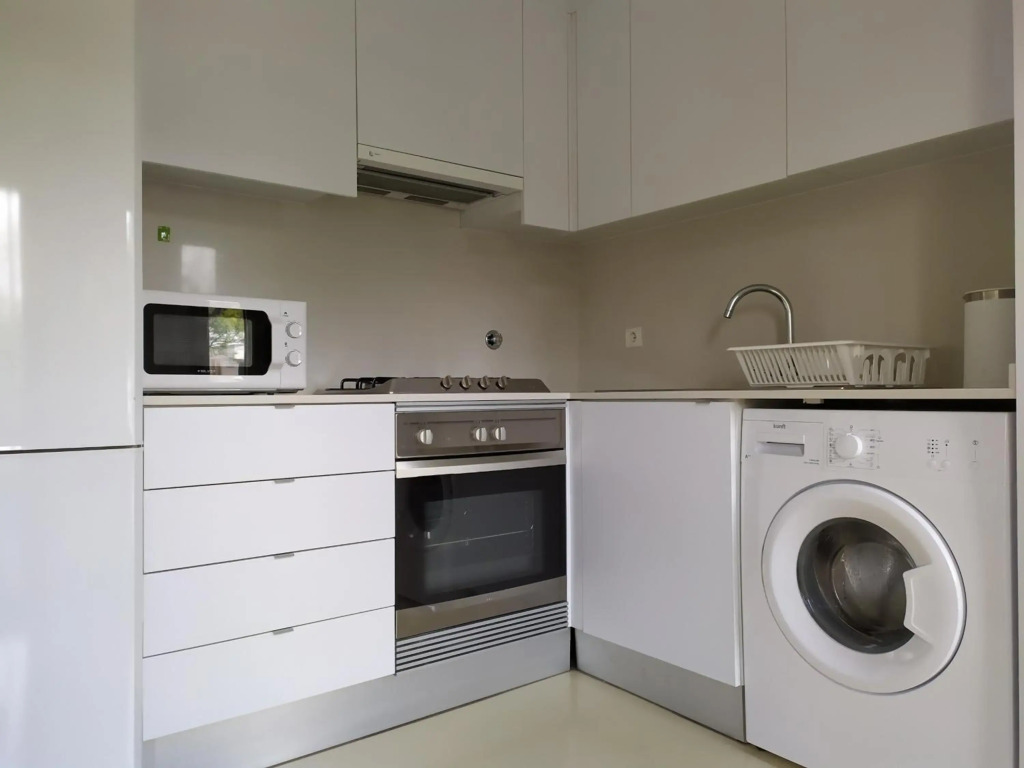 Lisbon central apartment in Entrecampos