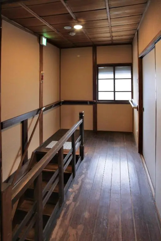 Kiyomizuan 清水庵 車庫2台可 ビフォアアフターの匠 坂田基禎さん改築の京町家