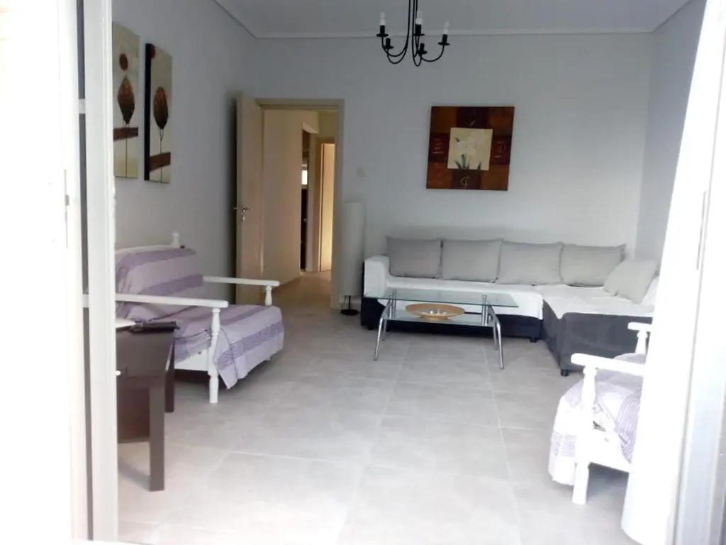 Luca Apartments