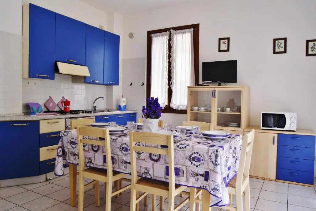 Appartamenti Villa Paola-Pochi passi dal mare-Zona piazza Aurora-Lido di Jesolo