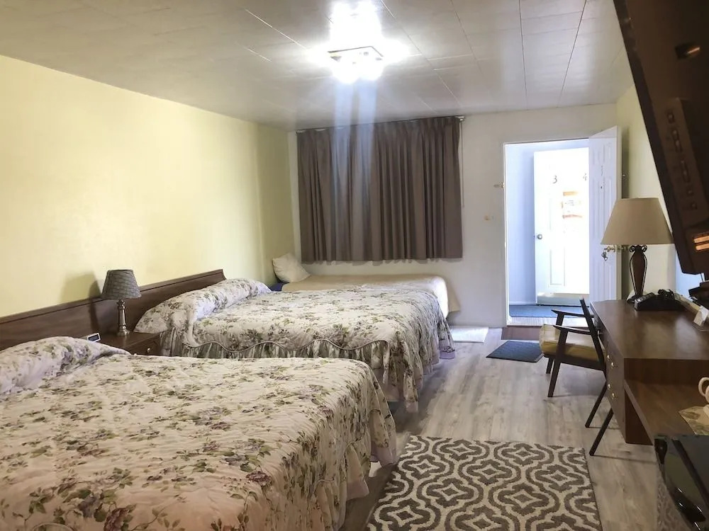 Fossil Butte Motel