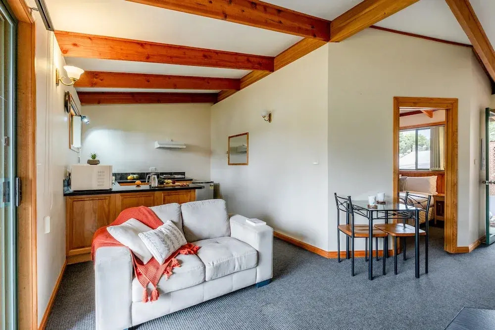 Freycinet Cottage 2 - Dolerite