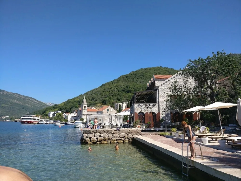 Luxurypenthouse sea View Pooll Ivy House Tivat