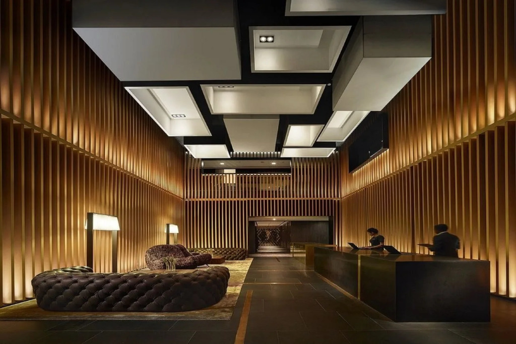 G Hotel Gurney