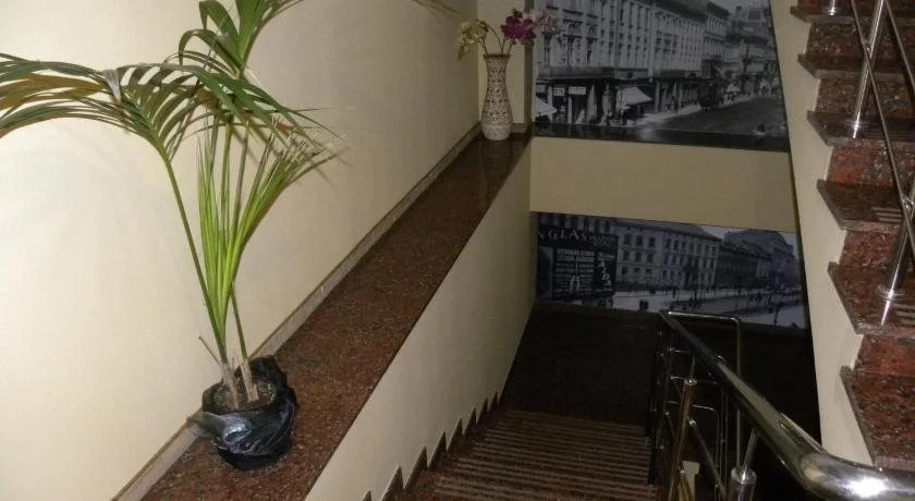 Leon Hotel
