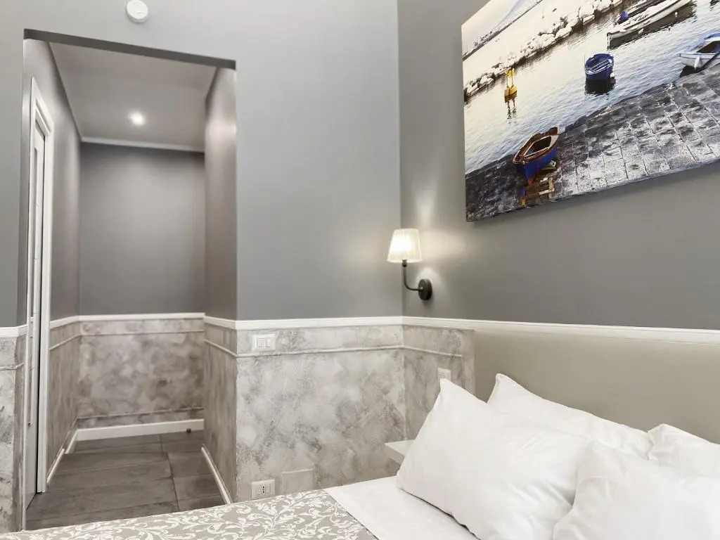 Be Italian Flat Piazza Bovio 22