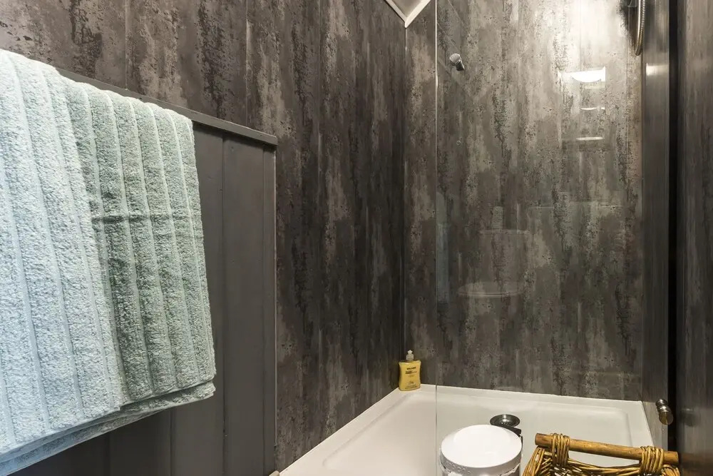 Holey Moley Lodge - 2 Bedroom