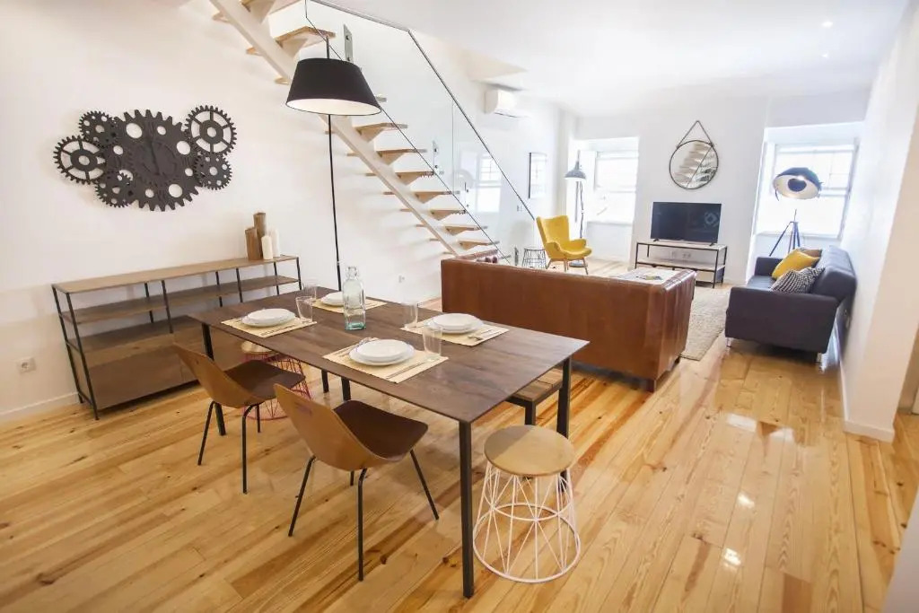 LovelyStay - Cais Apartment River View