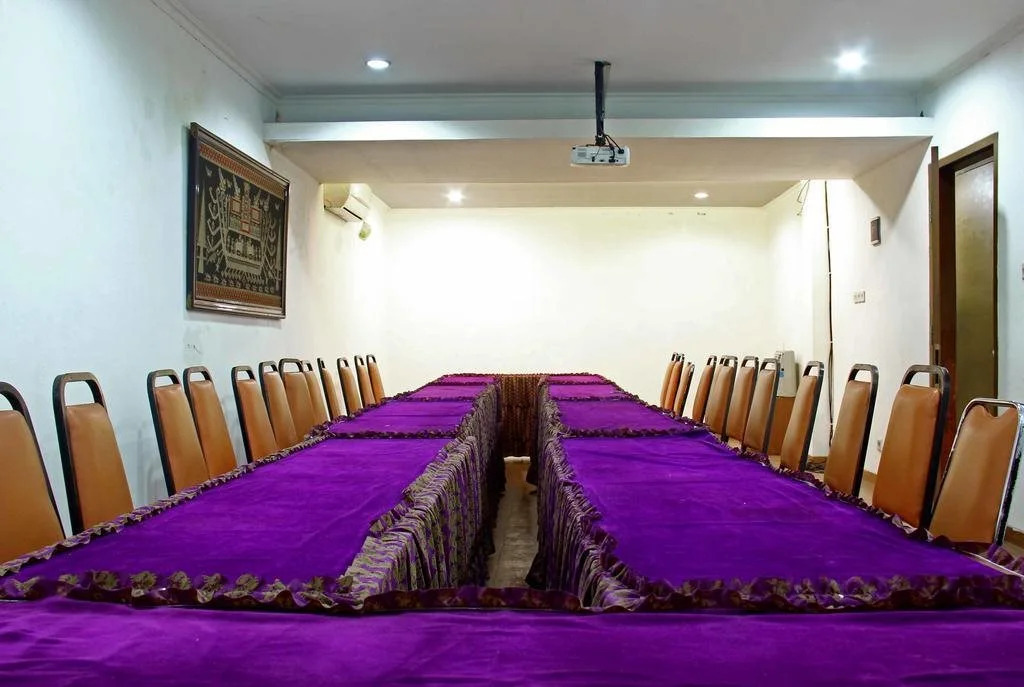 Hotel Sepuluh Lingkar Selatan