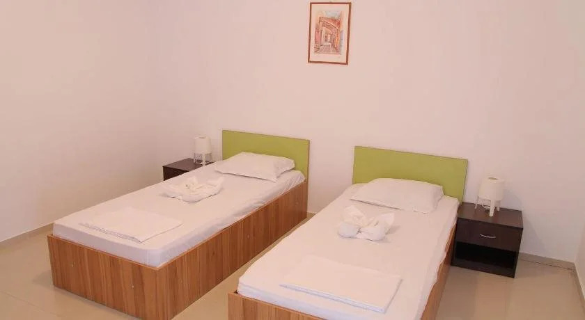 Hostel Coral City