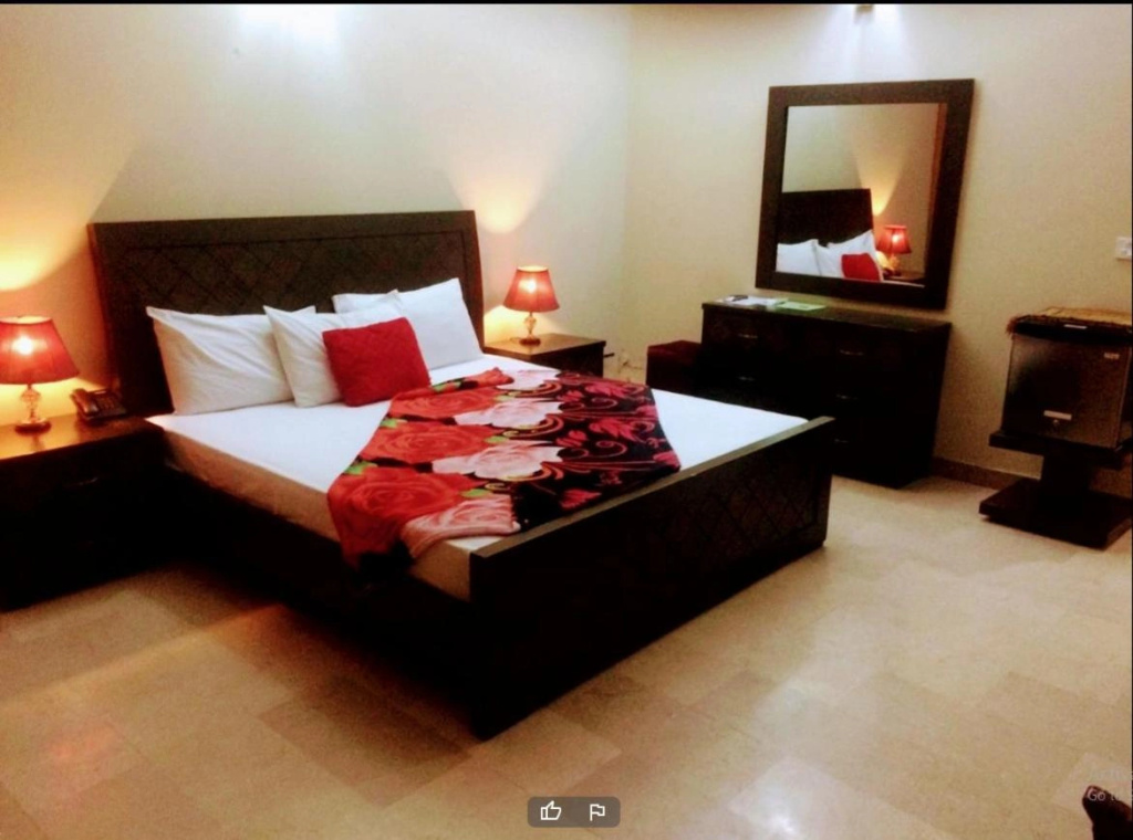 Royal Galaxy Guest House