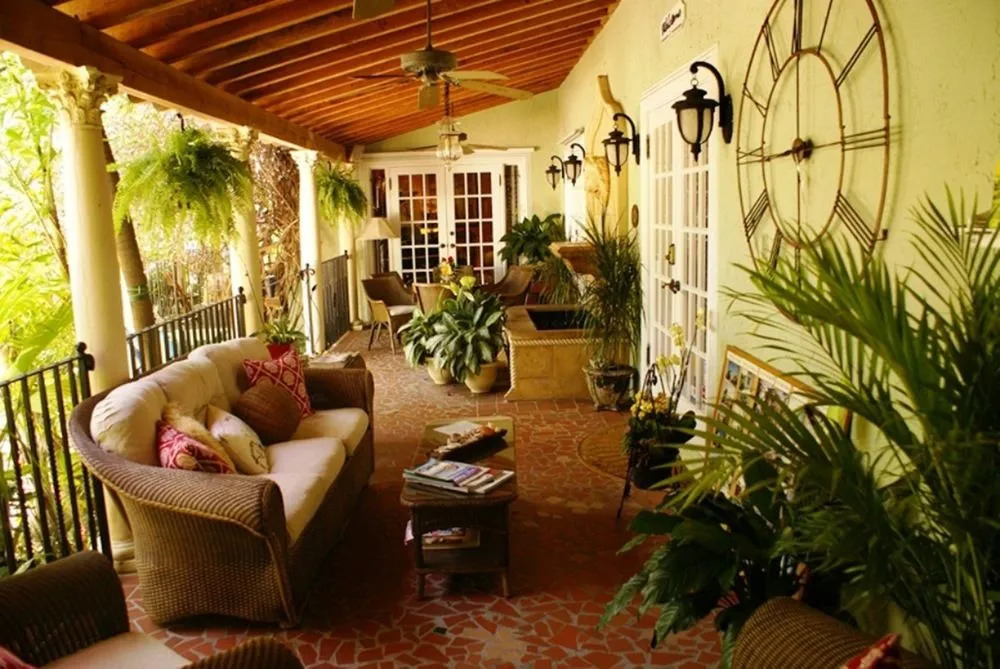 Casa Grandview Historic Luxury Inn Cottages and Suites