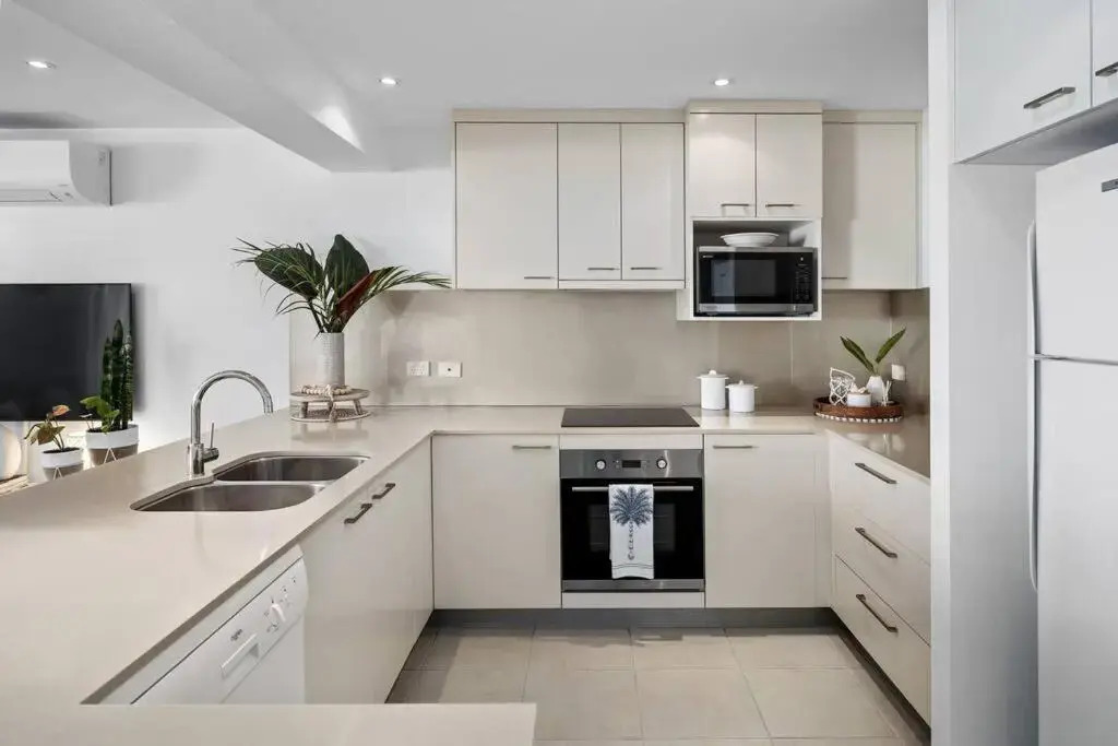 Noosa Dream - 2bed Sunset Apt, Pool & Spa