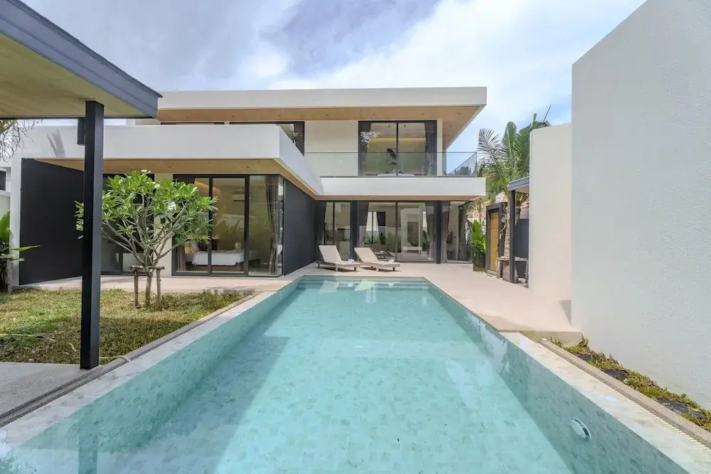 Aileen Layan Villa 6 4BR Forest 2 Minutes Beach