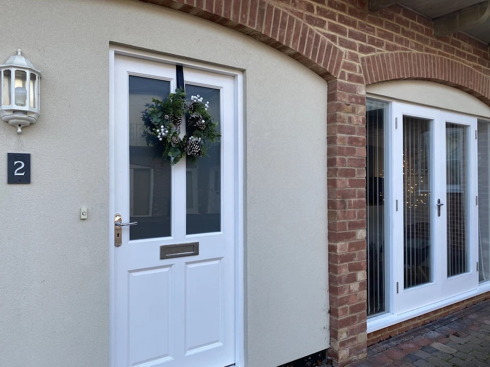 Silverdale Mews