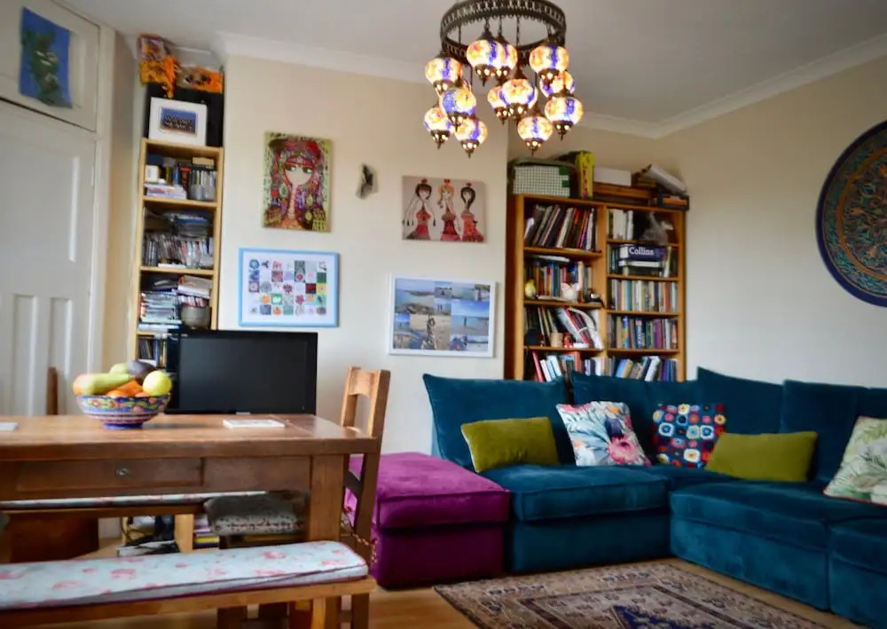 2 Bedroom Flat In Morningside With Private Garden