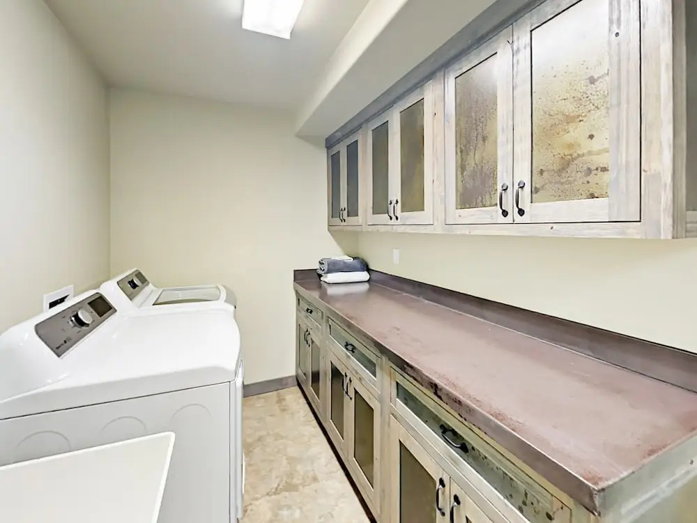 South Bill Creek Home 3 Bedrooms 2.5 Bathrooms Home