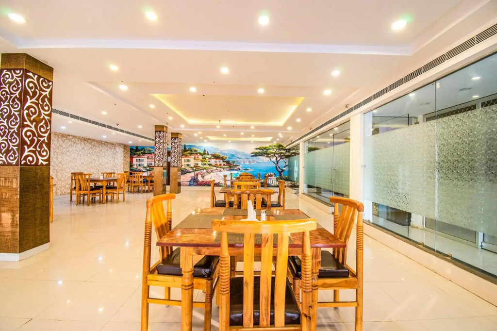 Via Elysian Grand - 3 kms from Chaudhary Charan Singh International Airport Lucknow