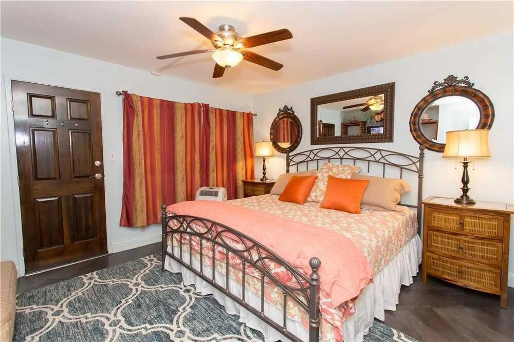 Island Surf 215 - Two Bedroom Condo with Ocean View