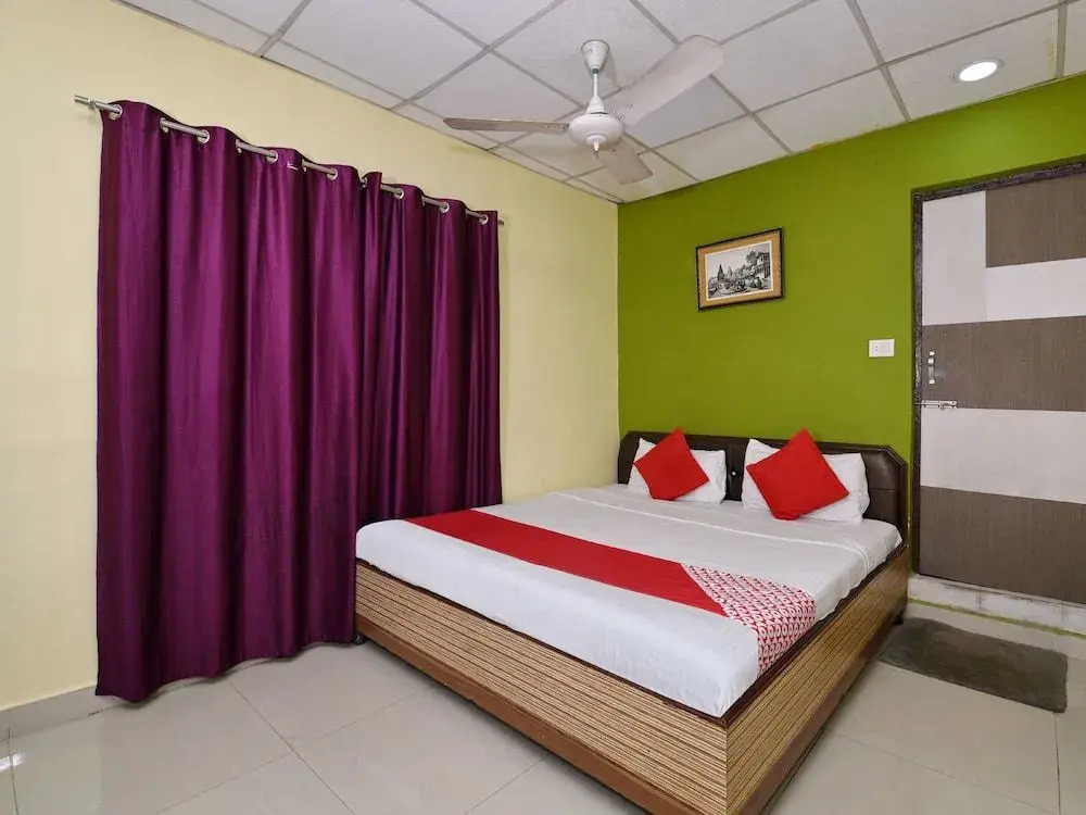 Collection O O 3519 Hotel Garden Inn