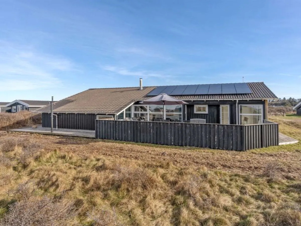 "Rudolf" - 250m from the sea in NW Jutland
