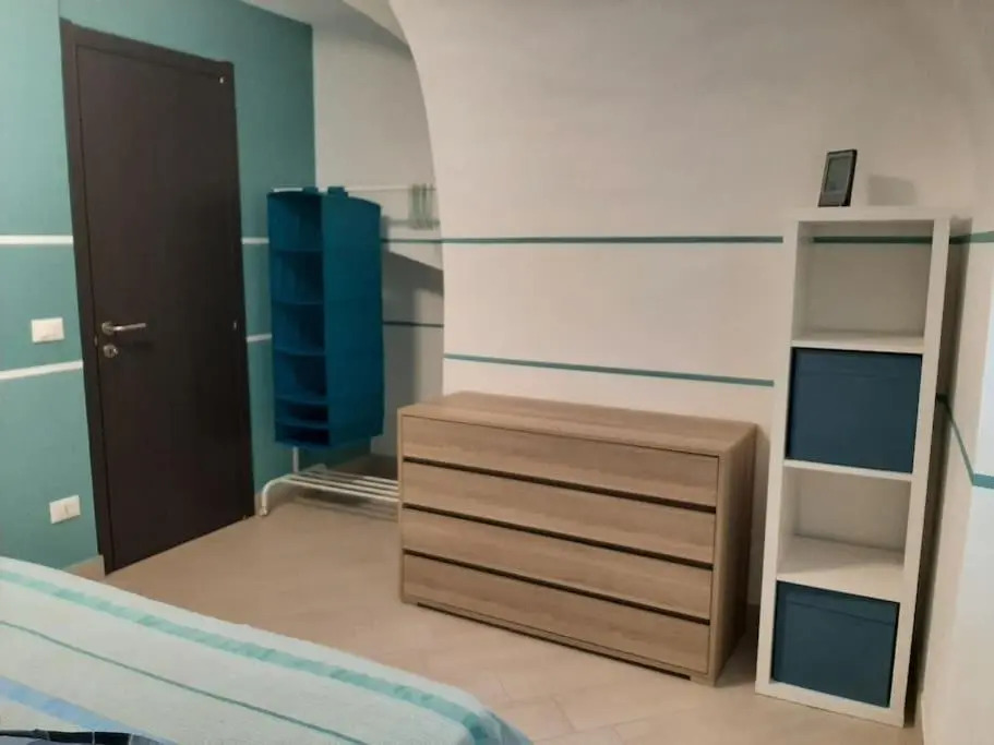 Ampio Bilocale Con Patio A 50 Metri Dal Mare!