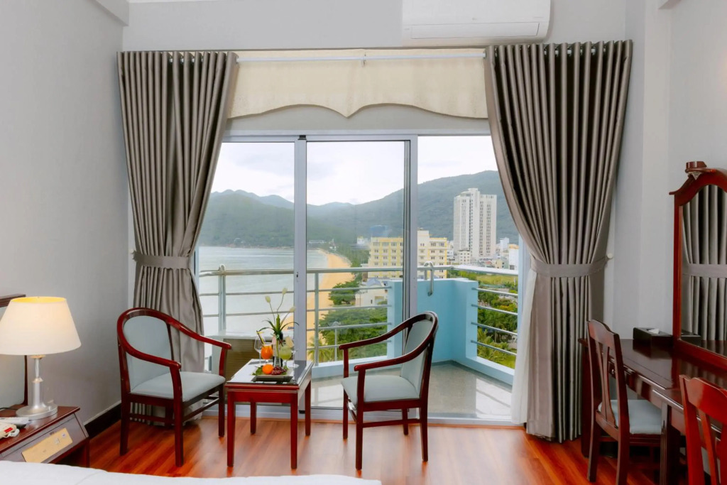 Seagull Hotel